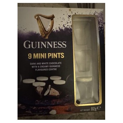 Guinness 9 mini chocolate pints, 82 g