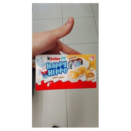 Kinder Happy Hippo wafer bar with milk and hazelnut filling