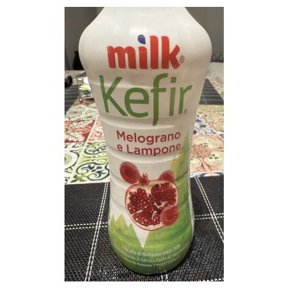 Milk pomegranate and raspberry drinking kefir, 480 g