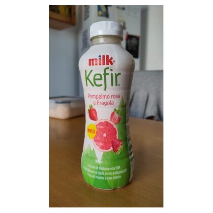 Milk питьевой кефир грейпфрут и клубника, 480 г