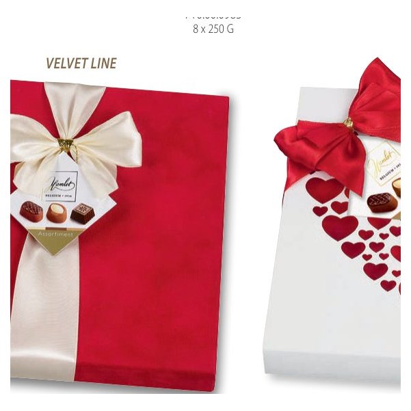 Velvet Red with Ribbon chocolate, 250 g
