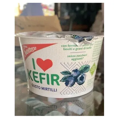 Nestlé I Love Kefir blueberry kefir, 170 g
