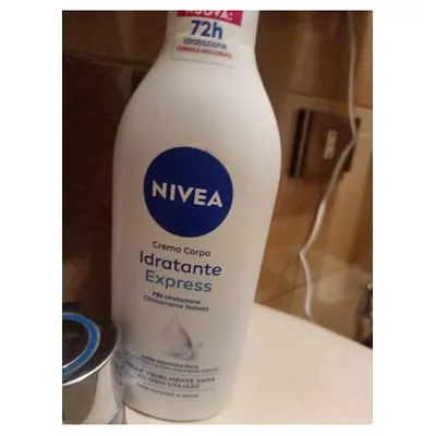 Nivea moisturizing body fluid cream, 500 ml