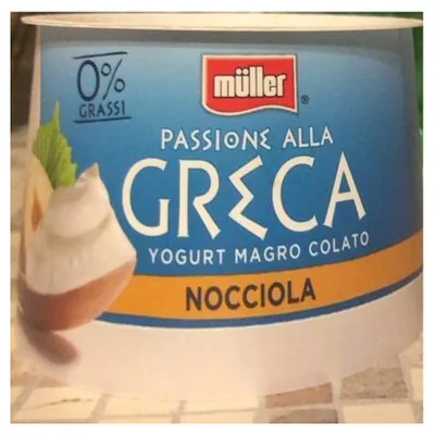 Müller 0% fat hazelnut Greek-style yogurt, 150 g