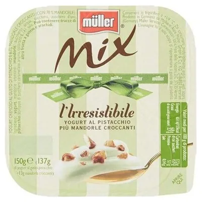 Müller Mix L'Irresistibile yogurt with pistachios and almonds, 150 g