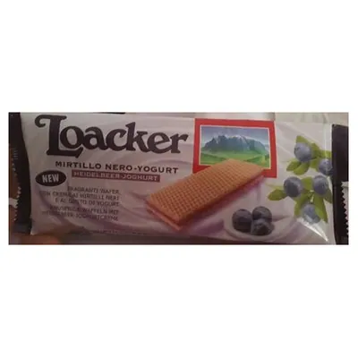 Loacker blueberry & yogurt thin wafers, 150 g