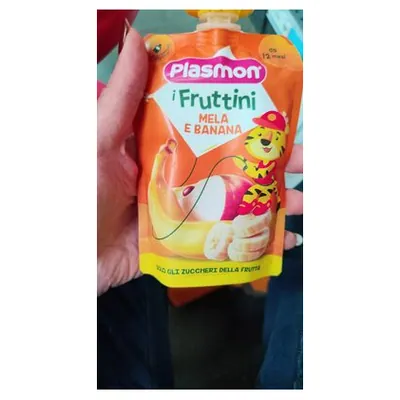Plasmon Spremi & Gusta apple and banana fruit puree pouch, 100 g