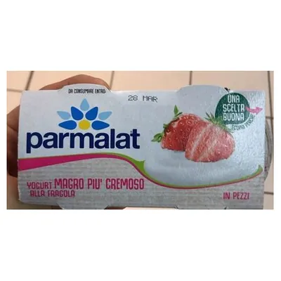 Parmalat обезжиренный клубничный йогурт 0,1%, 2х125 г