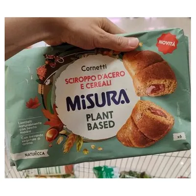 Misura Privolat maple syrup filled croissants, 298 g