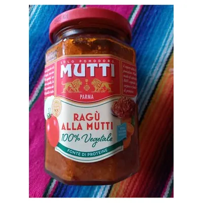 Mutti 100% vegetarian ragù sauce, 280 g