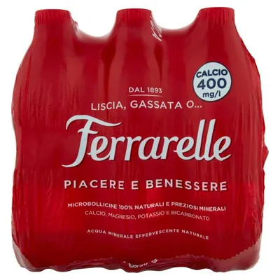 Ferrarelle naturally sparkling mineral water, 0.5 l
