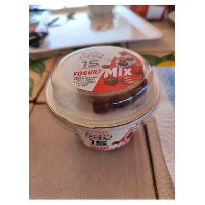 Milk Pro протеиновый йогурт High Protein с шоколадным вафельным наполнителем, 180 г