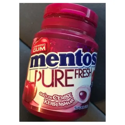 Mentos Cherry chewing gum, 30 pcs.