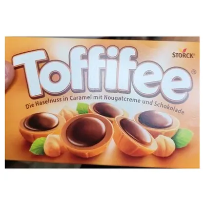 Toffifee hazelnuts in caramel with cream and chocolate, 125 g