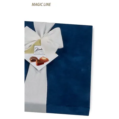 Hamlet Magic Blue With Ribbon boxed chocolates, 200 g