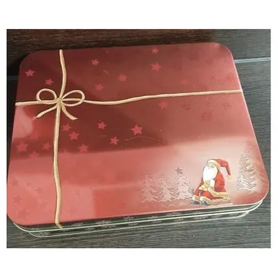 Lambertz Gingerbread Assortment in an Elegant Gold Gift Tin