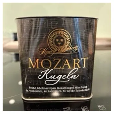 Henry Lambertz Mozartkugeln mix 3 varieties – dark, milk and white chocolate