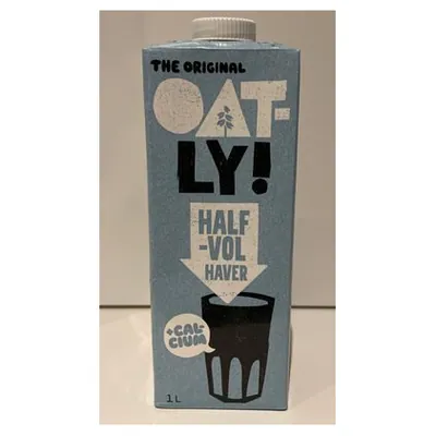 Oatly Haverdrank Halfv low fat oat drink